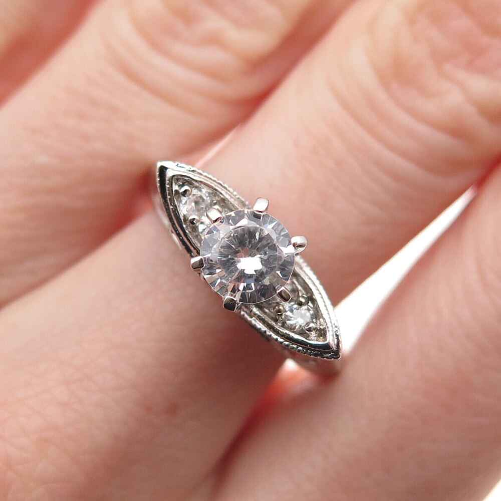 925 Sterling Silver Round-Cut C Z Engagement Ring Size 7.75